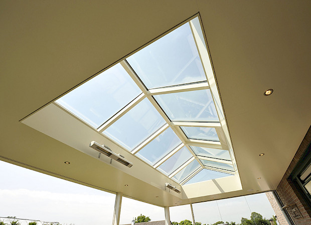 witte lichtstraat modern in overkapping