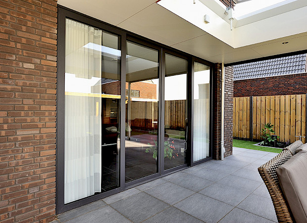 schuifdeuren modern steellook