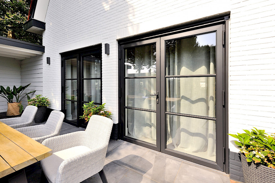 Steellook buitenpui - tuindeuren