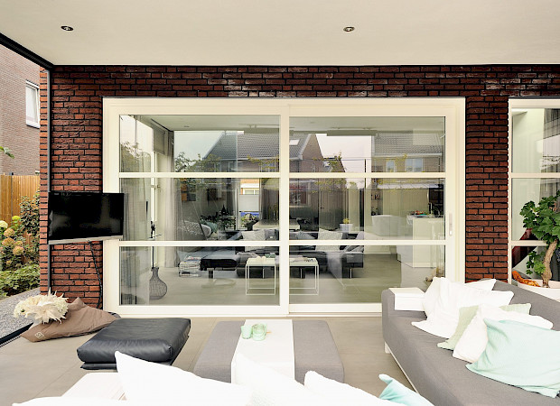 kunststof_schuifpui_hout_veilig_isolerend_venlo_wit