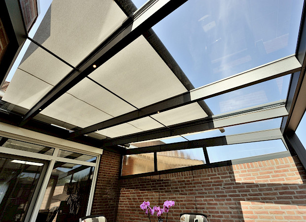 Aluminium afdak met screens