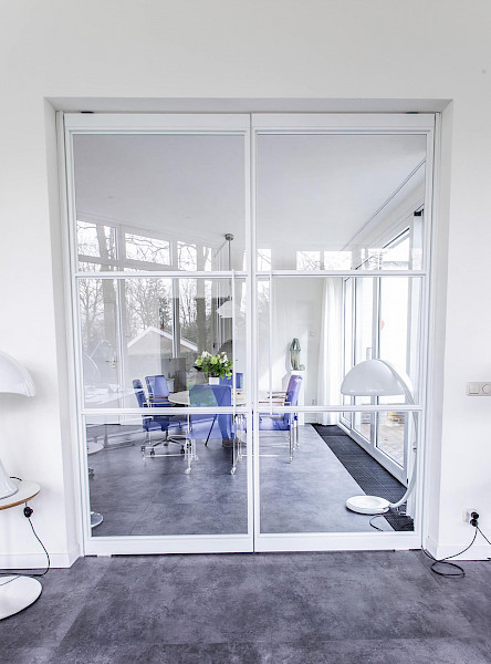 Ontdek de wereld van Steellook deuren en wanden.