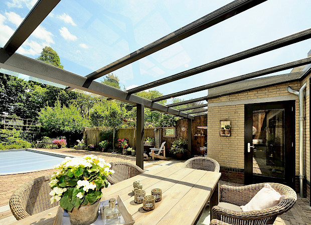 glazen-overkapping-aan-huis-limburg