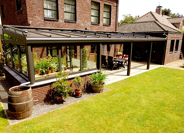 Overkapping aan huis