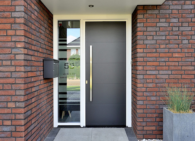 polytec_voordeur_aluminium_modern_polytec_panningen