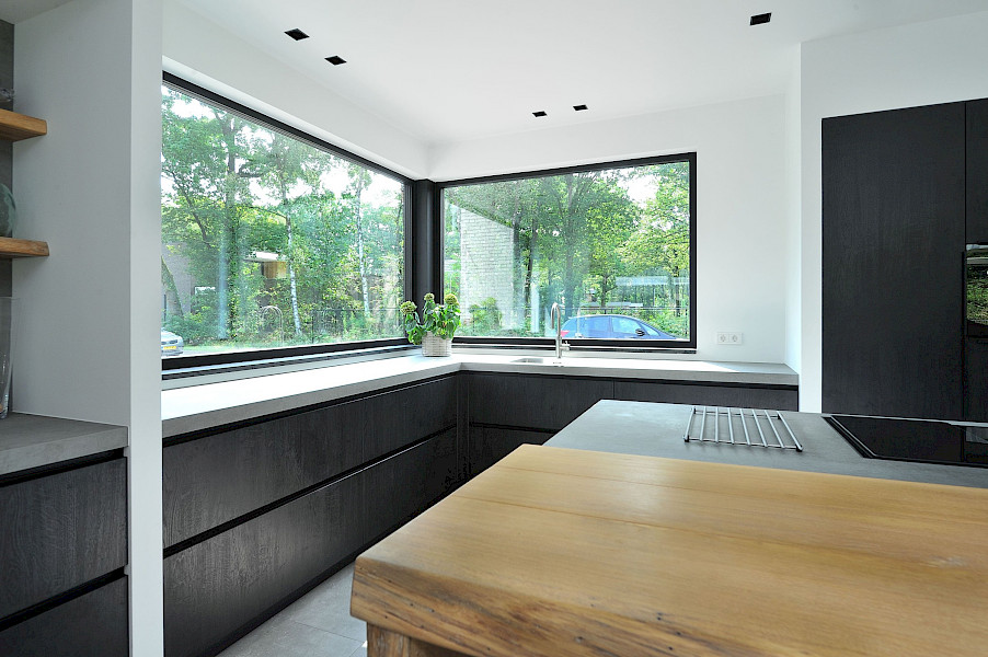 Nieuwbouwvilla in Weert met Steellook Interior