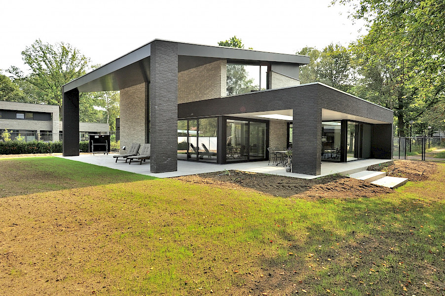 Nieuwbouwvilla in Weert met Steellook Interior