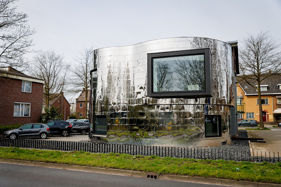 Verbouwing bedrijfspand Full Account Venlo