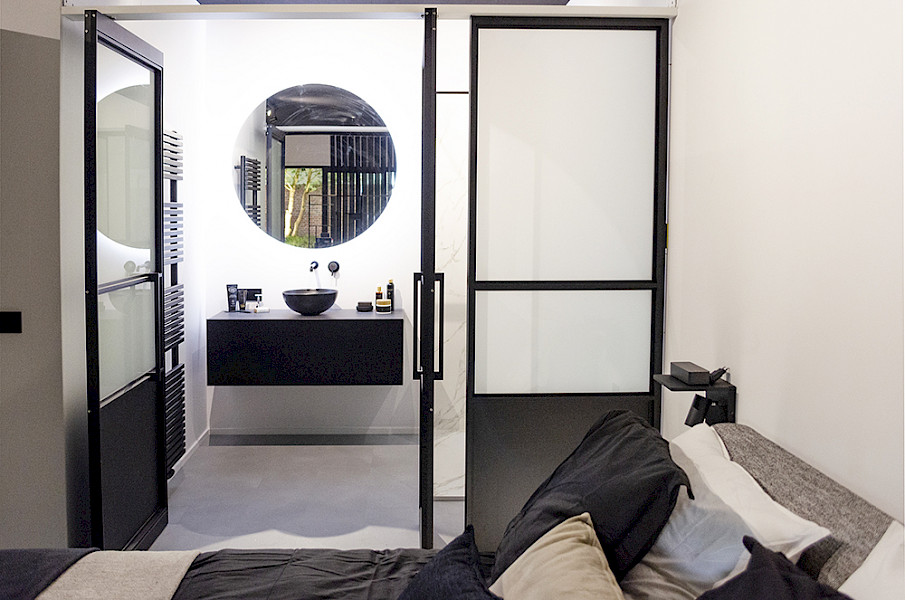 stalen deuren badkamer