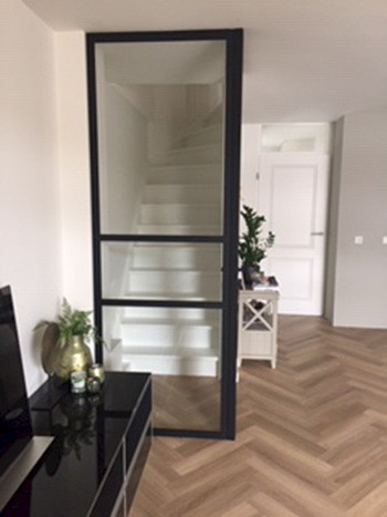 prachtige stalen deuren