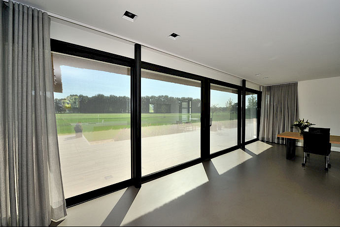 Schuifpui op maat met glas