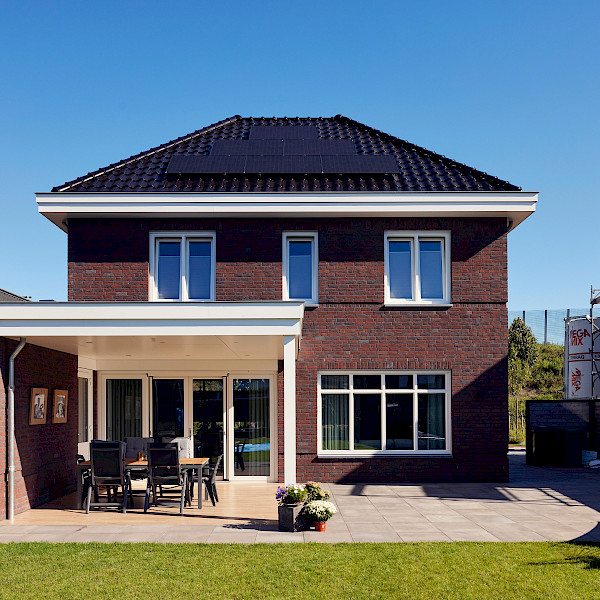 nieuwbouwwoning kunststof kozijnen wit