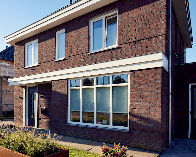 witte kunststof kozijnen nieuwbouw woning