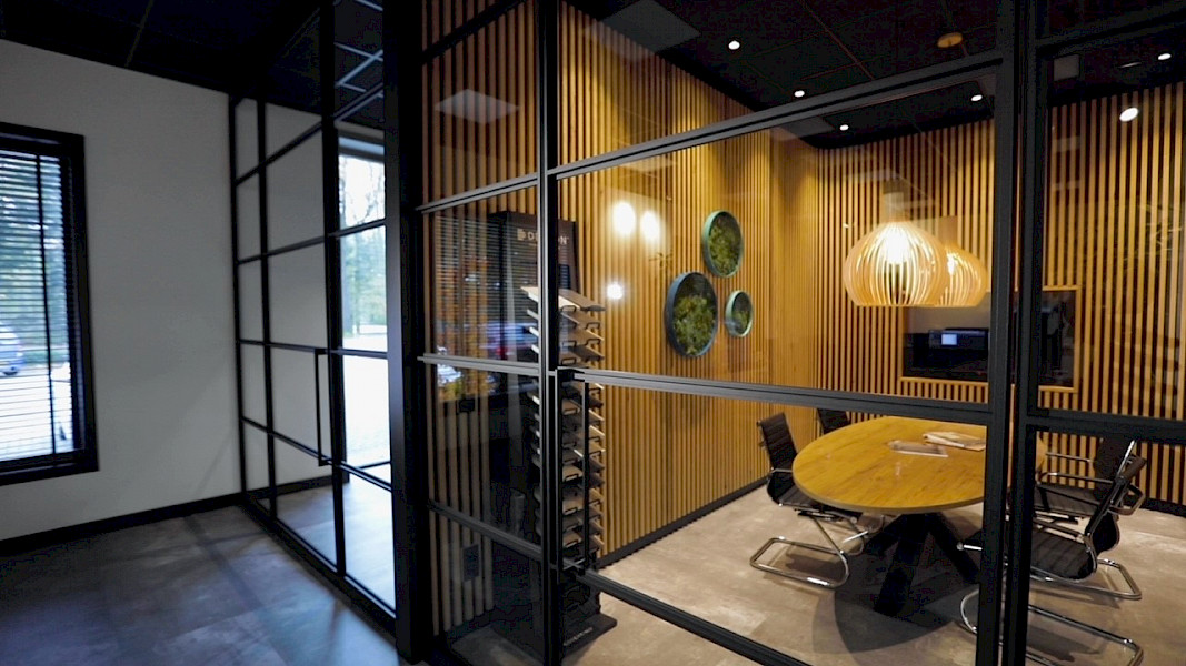 Kamerdeur met glas
