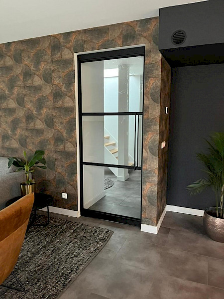 Kamerdeur met glas