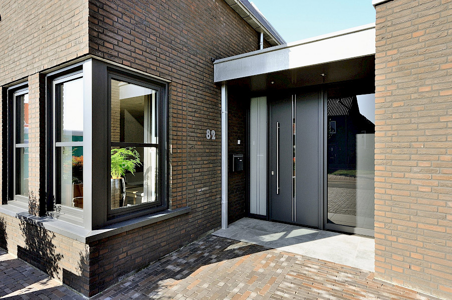 Dubbele voordeur plaatsen in Limburg